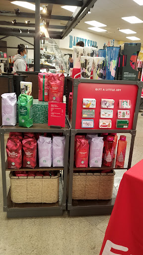 Grocery Store «Quality Food Center», reviews and photos, 1009 Monroe Ave, Enumclaw, WA 98022, USA