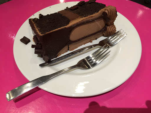 Dessert Shop «Ooh La La Dessert Boutique», reviews and photos, 770 West Sam Houston Pkwy N #500, Houston, TX 77024, USA