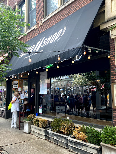 Beer Store «BEER SHOP», reviews and photos, 1026 North Blvd, Oak Park, IL 60302, USA