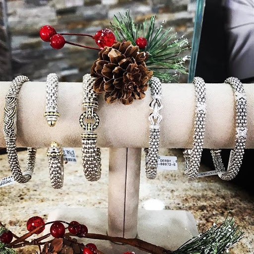 Jeweler «Saettele Jewelers, Inc», reviews and photos, 279 Lamp and Lantern Village, Town and Country, MO 63017, USA