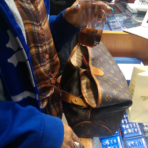 Jeweler «Shalimar Custom Jewelers», reviews and photos, 255 Westshore Plaza C-17, Tampa, FL 33609, USA