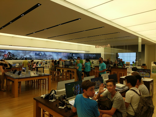 Computer Store «Microsoft Store», reviews and photos, 116 Bellevue Way NE, Bellevue, WA 98004, USA