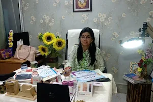 Dr. Anamika Mishra (Madan Mahal Clinic) image