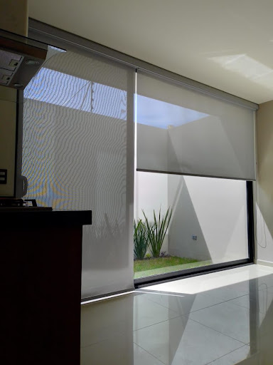 Hunter Doughlas Cortinas & Persianas