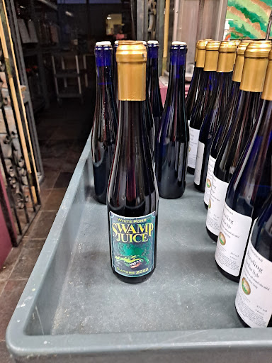 Winery «The Grape and Granary», reviews and photos, 915 Home Ave, Akron, OH 44310, USA