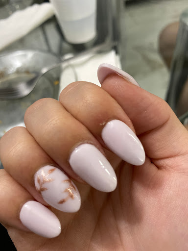 Day Spa «Solana Nail Spa», reviews and photos, 8258 Commonwealth Dr, Eden Prairie, MN 55344, USA