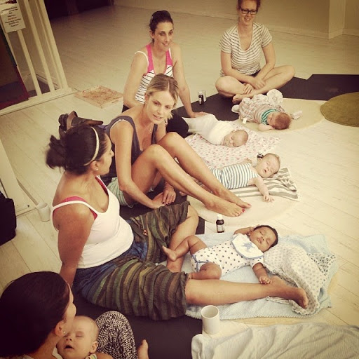 Yoganic: Yoga, Yin Yoga, Barre and Pilates Reformer for Beginners, Pregnancy, Mums and Kids, Sydney