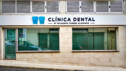 Clínica Dental Milagros Torres Alaminos en Peligros, Granada