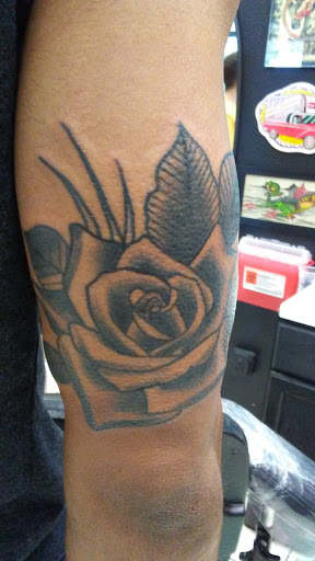 Explore sister name tattoo ideas, creative tattoo ideas in Georgetown, available at One Love Tattoos