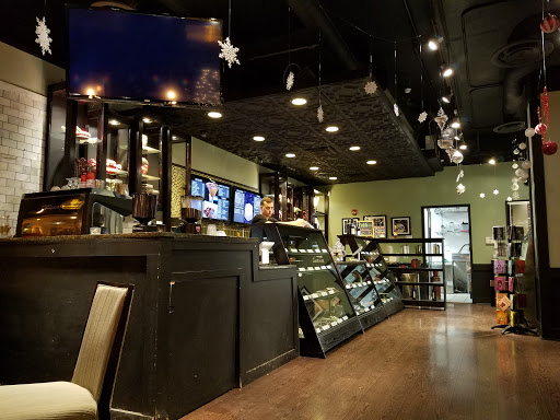 Chocolate Shop «Le Chocoholique», reviews and photos, 601 N High St, Columbus, OH 43215, USA