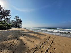 Zdjęcie Chillakkal Beach z powierzchnią turkusowa woda