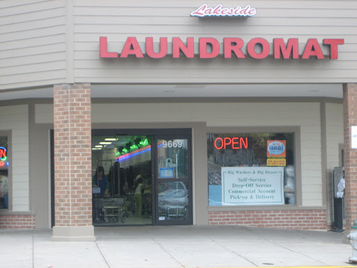 Laundromat «Lakeside Laundromat», reviews and photos, 9669 Lost Knife Rd, Gaithersburg, MD 20877, USA
