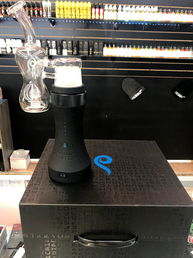Tobacco Shop «Seaside Smoke and Vape shop», reviews and photos, 575 S Roosevelt Dr b, Seaside, OR 97138, USA
