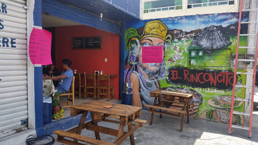 El rinconcito: Café & Chilaquiles