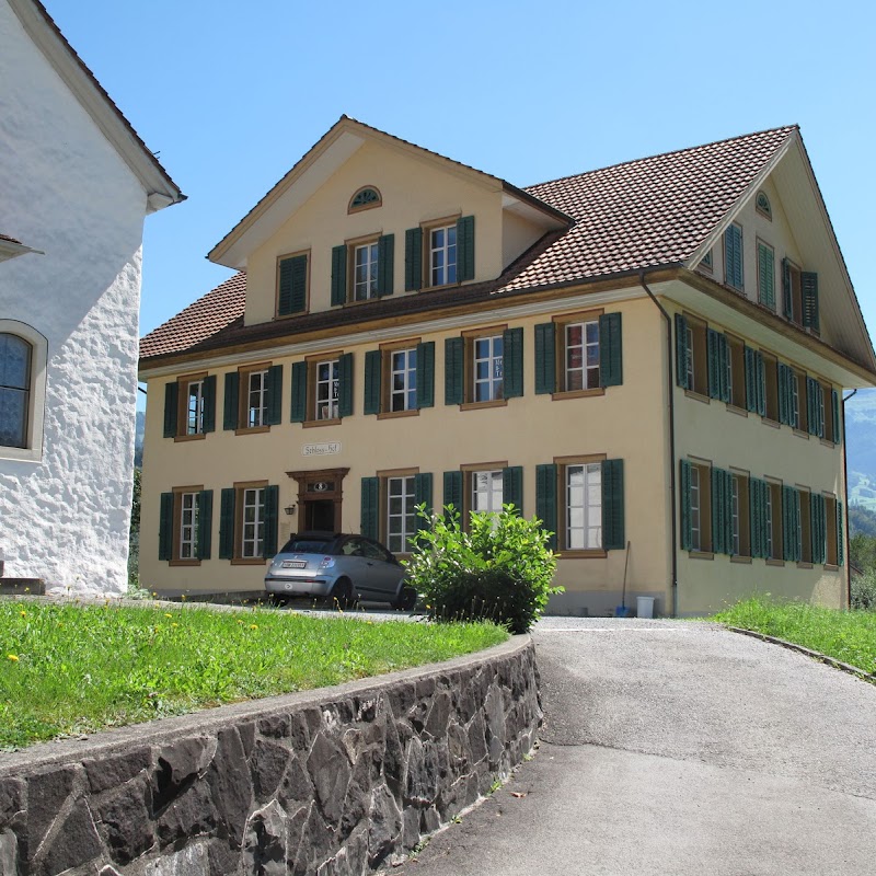 Schlosshof Alpnach