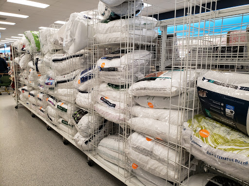 Clothing Store «Ross Dress for Less», reviews and photos, 3312 Princess Anne Rd, Virginia Beach, VA 23456, USA