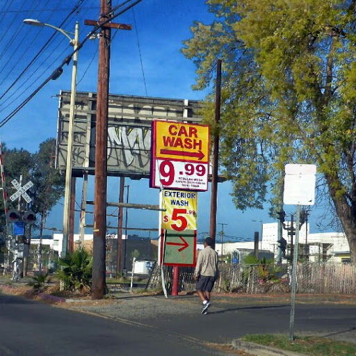 Car Wash «Great American Car Wash», reviews and photos, 16919 Roscoe Blvd, Northridge, CA 91343, USA