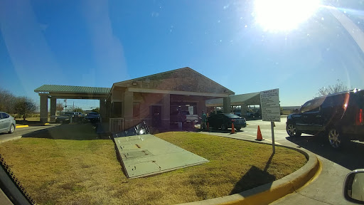 Car Wash «Express Car Wash», reviews and photos, 3949 S Belt Line Rd, Grand Prairie, TX 75052, USA