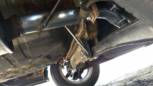 Muffler Shop «Velasquez & Sons Muffler Shop», reviews and photos, 507 W Rollins Rd, Round Lake Beach, IL 60073, USA