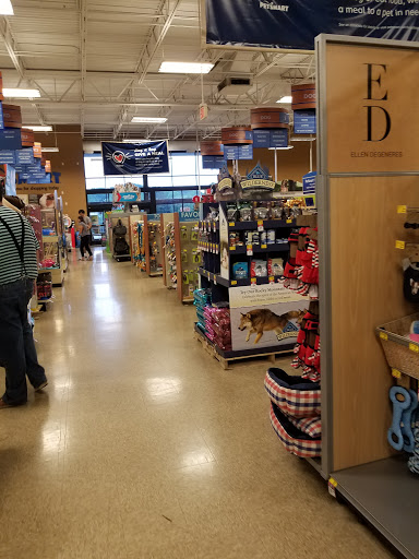 Pet Supply Store «PetSmart», reviews and photos, 6622 Charlotte Pike Suite 108, Nashville, TN 37209, USA