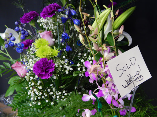 Florist «Anthony Market Flowers», reviews and photos, 402 W Court St, Flint, MI 48503, USA