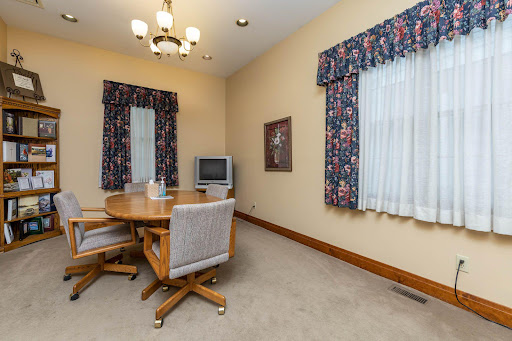 Funeral Home «Olson Funeral & Cremation Services, Quiram Sycamore Chapel», reviews and photos, 1245 Somonauk St, Sycamore, IL 60178, USA