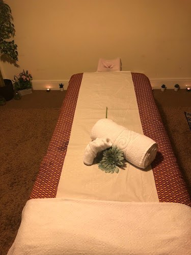 Bamboo Thai Massage and Spa - Massage therapist