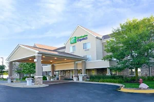 Holiday Inn Express & Suites Chicago-Deerfield/Lincolnshire, an IHG Hotel image
