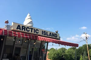 Arctic Island & Cafe image