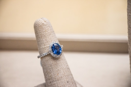 Jewelry Store «J Rankin Jewellers», reviews and photos, 505 5th Ave S a103, Edmonds, WA 98020, USA