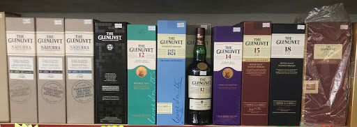 Grocery Store «Bonanza Market», reviews and photos, 321 Broad St, Nevada City, CA 95959, USA