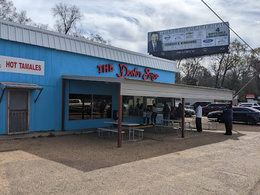 Donut Shop «The Donut Shop», reviews and photos, 501 John R Junkin Dr, Natchez, MS 39120, USA