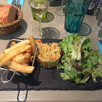 Photo n° 2 de l'avis de Jerson.e fait le 03/03/2020 à 17:34 pour Une Fille en Cuisine à Vienne