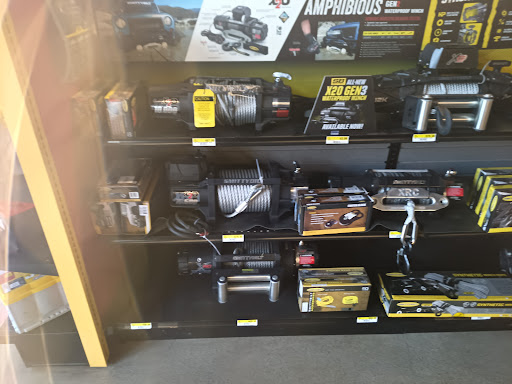 Truck Accessories Store «4 Wheel Parts Performance Center», reviews and photos, 550 W San Carlos St, San Jose, CA 95126, USA