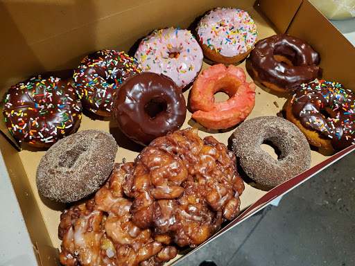 Donut Shop «Top Pot Doughnuts», reviews and photos, 815 N 10th St f, Renton, WA 98057, USA