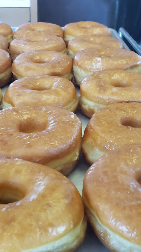 Donut Shop «Hooz Donuts», reviews and photos, 2306 Almaden Rd, San Jose, CA 95125, USA