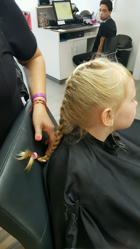 Hair Salon «Fantastic Sams Cut & Color», reviews and photos, 8490 W Hillsborough Ave, Tampa, FL 33615, USA