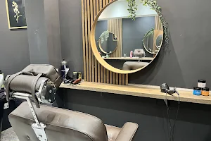 SÀSU Friseursalon image