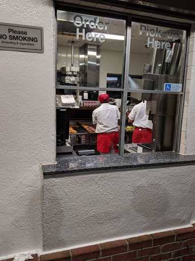 In-N-Out Burger image