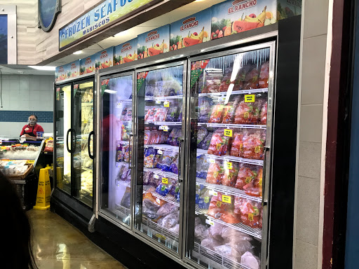 Mexican Grocery Store «El Rancho Supermarket», reviews and photos, 1212 N Beach St, Fort Worth, TX 76111, USA