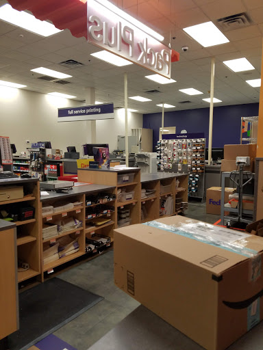 Print Shop «FedEx Office Print & Ship Center», reviews and photos, 9648 Kenwood Rd, Blue Ash, OH 45242, USA