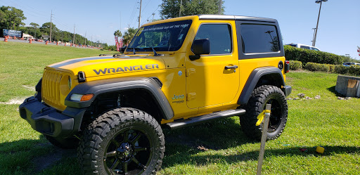 Car Dealer «Crystal Chrysler Dodge Jeep of Homosassa», reviews and photos, 1005 S Suncoast Blvd, Homosassa, FL 34448, USA