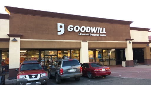 Thrift Store «48th & Baseline Goodwill Retail Store & Donation Center», reviews and photos, 2700 W Baseline Rd, Tempe, AZ 85283, USA