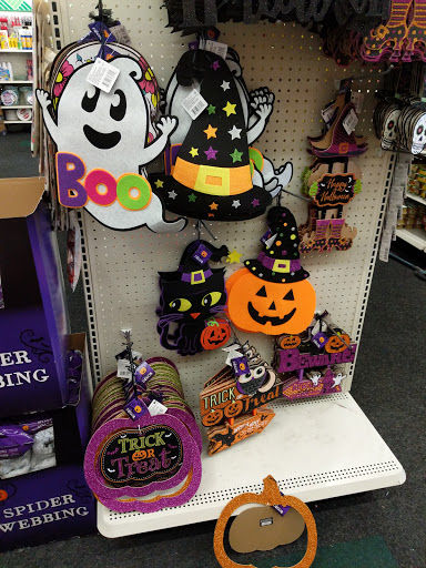 Dollar Store «Dollar Tree», reviews and photos, 1155 W 14 Mile Rd, Clawson, MI 48017, USA