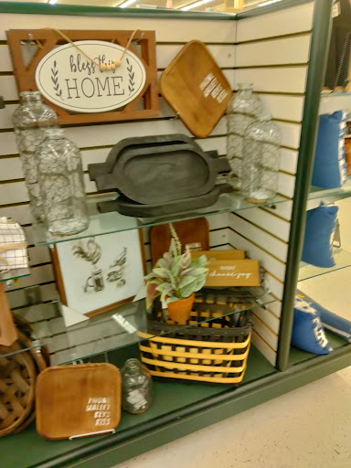 Department Store «T.J. Maxx & HomeGoods», reviews and photos, 715 E Dundee Rd, Palatine, IL 60074, USA