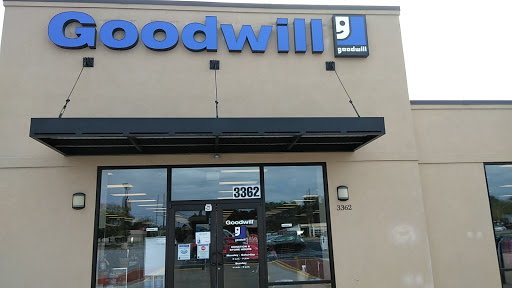 Non-Profit Organization «Salvation Army Family Store», reviews and photos