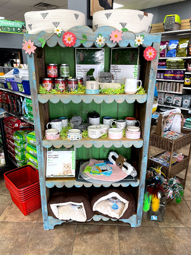 Pet Supply Store «H3 Pet Supply», reviews and photos, 475 Hawley Ln, Stratford, CT 06614, USA