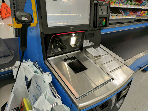 Department Store «Walmart Supercenter», reviews and photos, 4115 E Lincoln Way, Sterling, IL 61081, USA