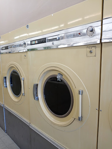 Shopping Mall «Keyser Oak Shopping Center», reviews and photos, 1790 N Keyser Ave, Scranton, PA 18508, USA