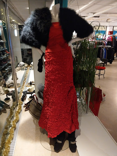 Designer Second Hand & Boutique Courage - Riehen